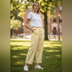 C B Collections women size 12 Yellow Pants NWT🌴